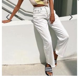 White Verge girl jeans